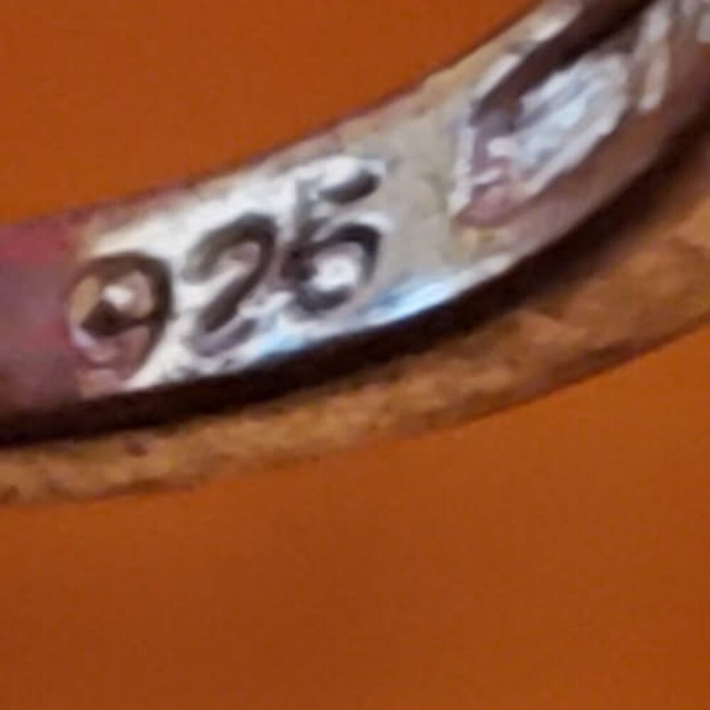 2 rings (unknown sizes) - Picture 4 of 4